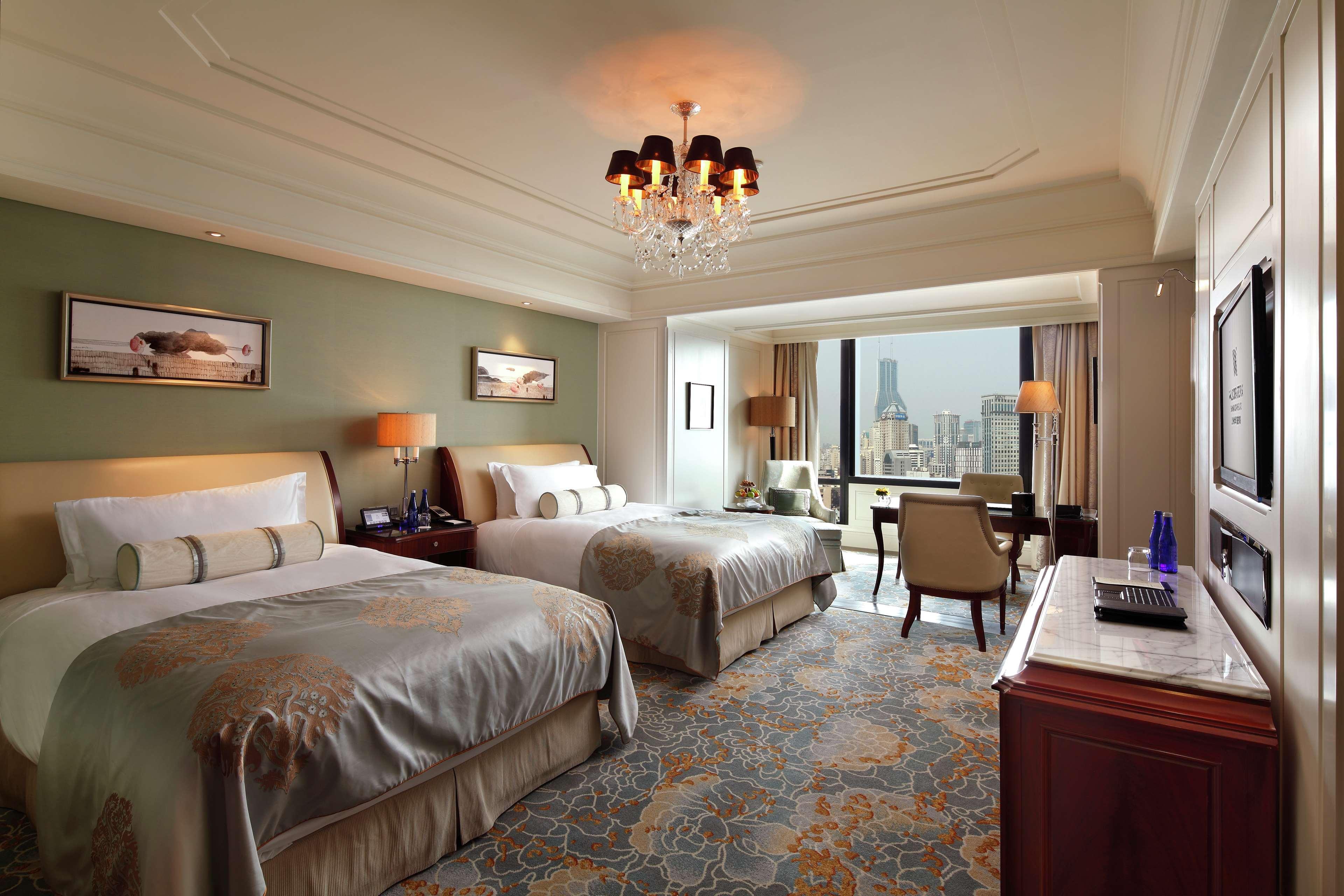 Waldorf Astoria On The Bund 5*